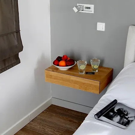 Fresh Boutique Hotel 3*